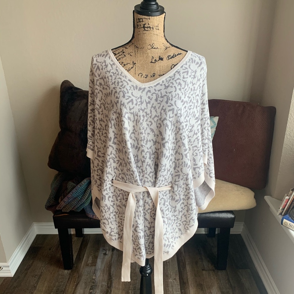 Gray/Cream Leopard Print Poncho with tie waste.
